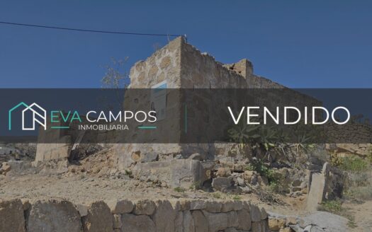 Fantástico terreno de asentamiento rural con edificación