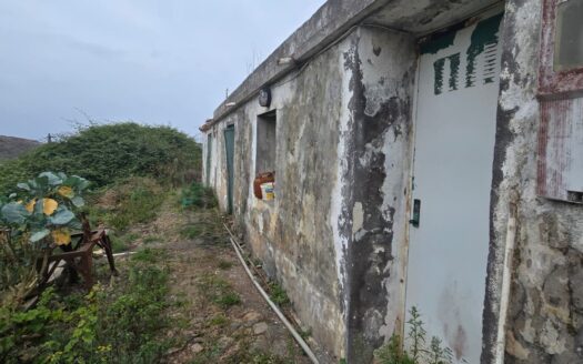 Vivienda a reformar con terreno en Agulo